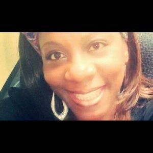 Meet your Posher, Shirley